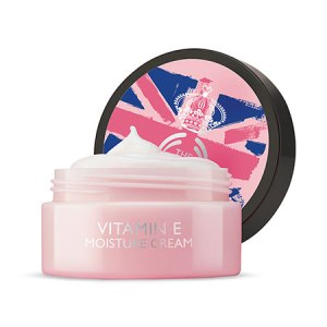 The Body Shop Vitamin E Moisture Cream Review Britt Lives Life